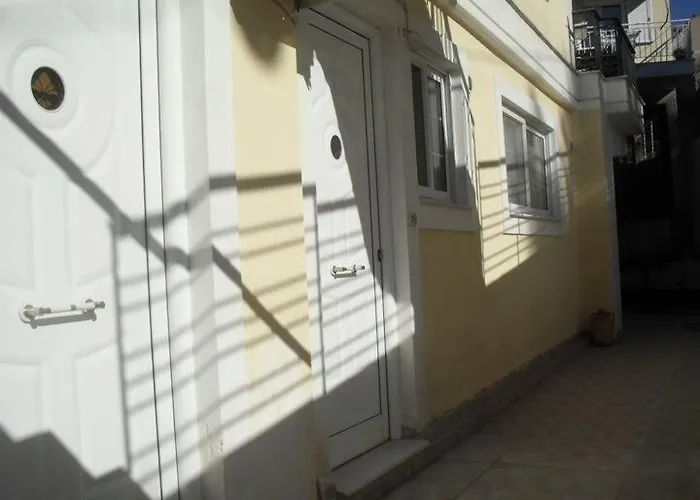 ανεξάρτητο κοντά στο κέντρο της πάτρας. *